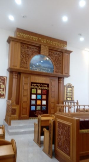 בית כנסת במושב מנוחה